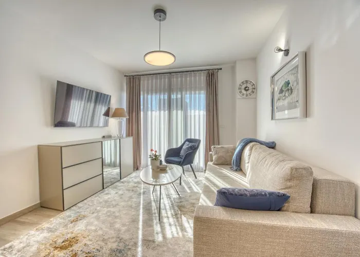 Blue Premium - Crowonder Luxury Rent * 扎达尔