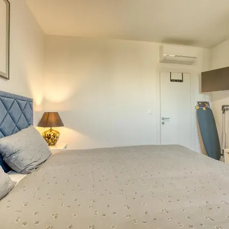 Blue Premium - Crowonder Luxury Rent Apartament