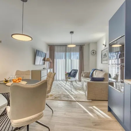 Blue Premium - Crowonder Luxury Rent Apartment