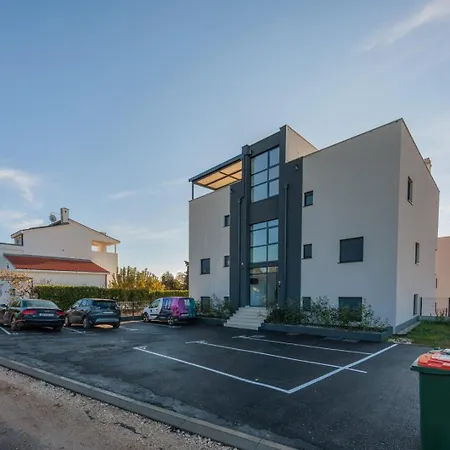 Apartment Blue Premium - Crowonder Luxury Rent Zadar